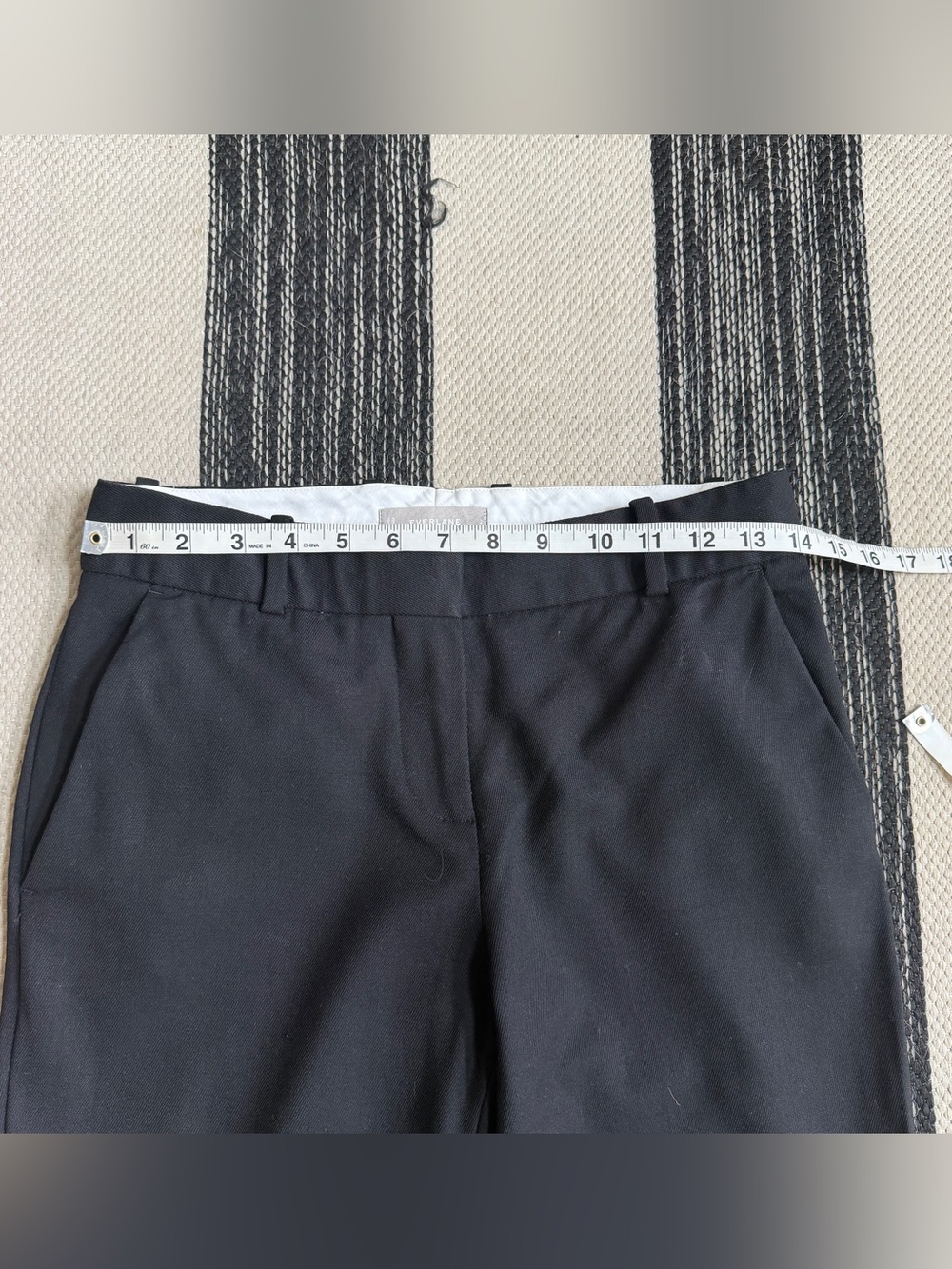 Everlane Women's Wool Blend Black Dress Pants - Slim Tailored Style Size 2 - Picture 5 of 7